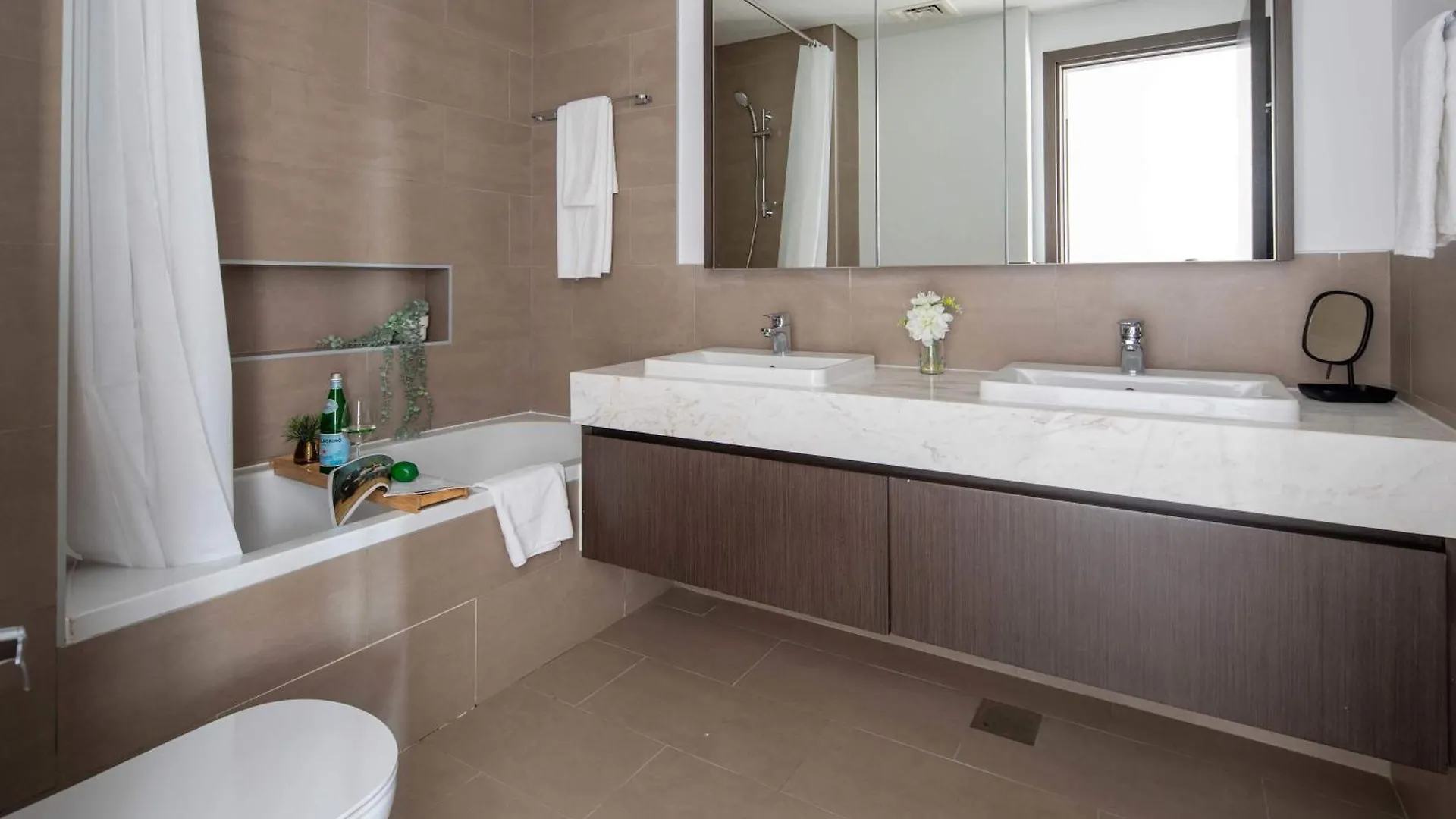 Apartment Frank Porter - Creekside18 Dubai